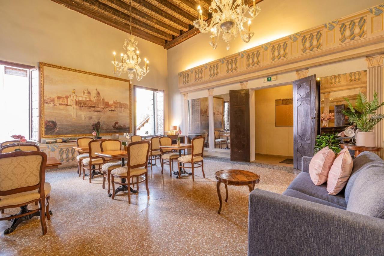 Residenza Centopietre - Dorsoduro By Wonderful Italy 베니스 외부 사진